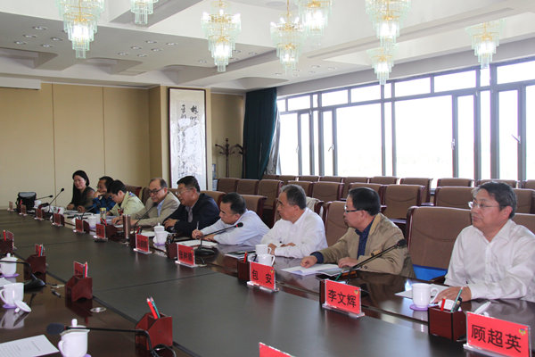 我院院长李文辉赴内蒙古调研工业经济转型升级情况