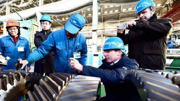 经济学家:“一带一路”与“中国制造2025”如何有效对接