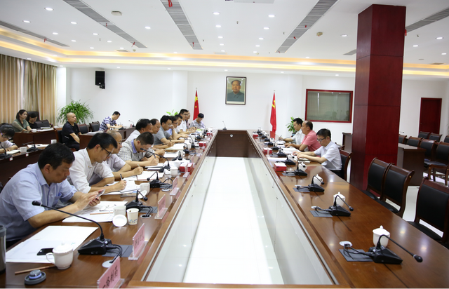 湘潭经开区转型升级工作获省政研室调研组肯定