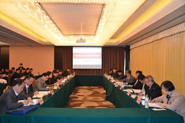 科技部专家组调研黄冈高新区“以升促建”工作