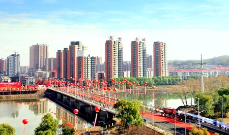 抚顺高新区夯实产业基础向国家高新区进发