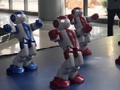 青岛高新区打造机器人产业集群 已有15个国家级孵化器