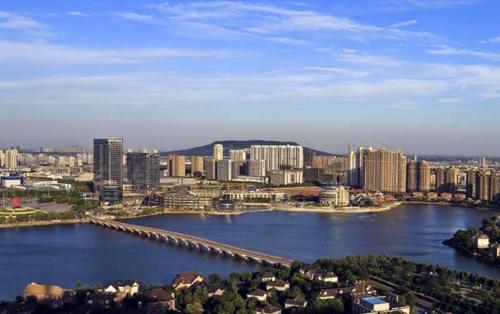 江宁开发区以智能制造装备转型升级“新引擎”