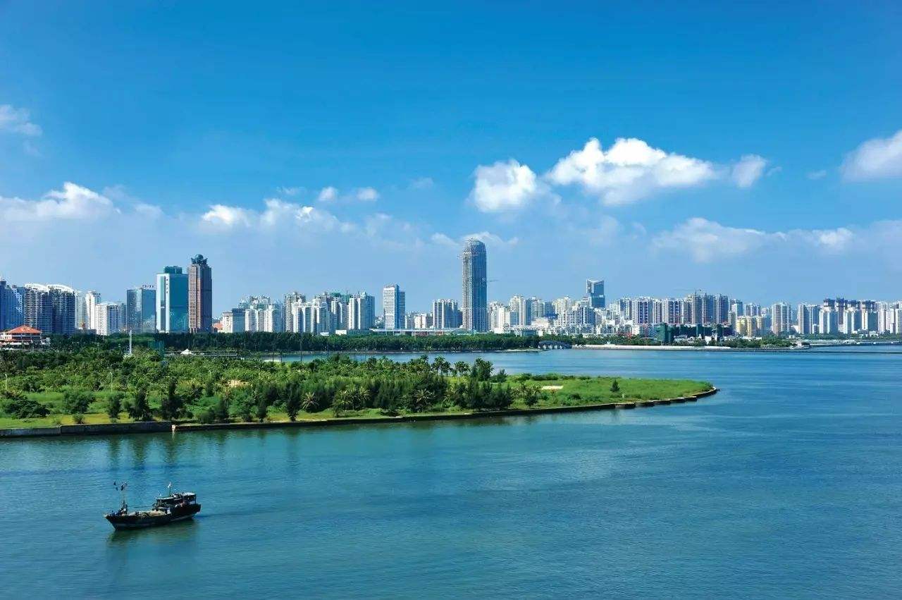海口国家高新区 筑园引“枭龙”