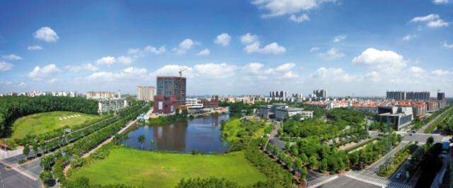 军民融合示范区+高新区 湾区经济增长极 世界级城市群的“连接点”