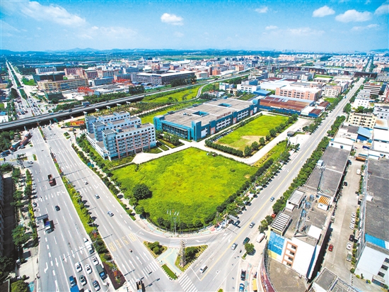 高新区（江海区）抢抓粤港澳大湾区红利，打造一流营商环境 把抓改革落实摆