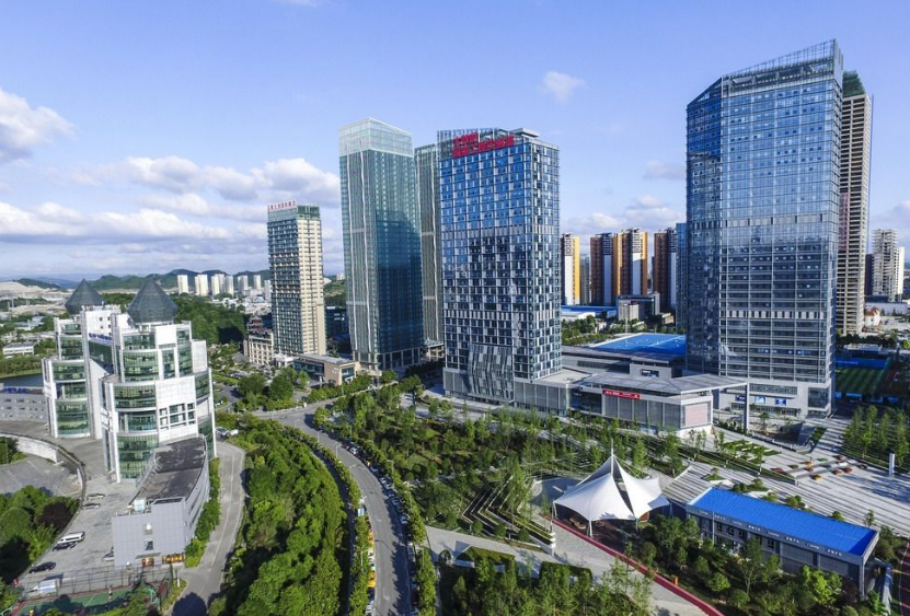 全力把高新区、白云区打造成高质量发展示范区