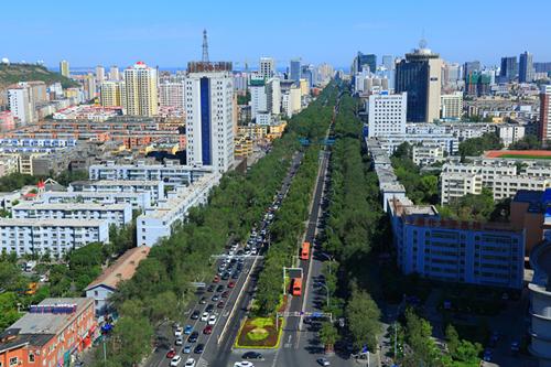 乌鲁木齐高新区（新市区）加快打造国内一流特色化创新型特色园区