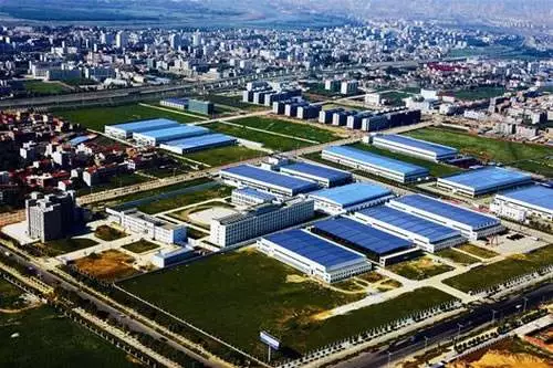 襄阳高新区：“智造”点燃新引擎